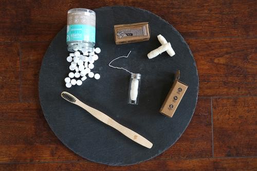 Zahnputztabletten, Holzzahnbürste, Zahnseide