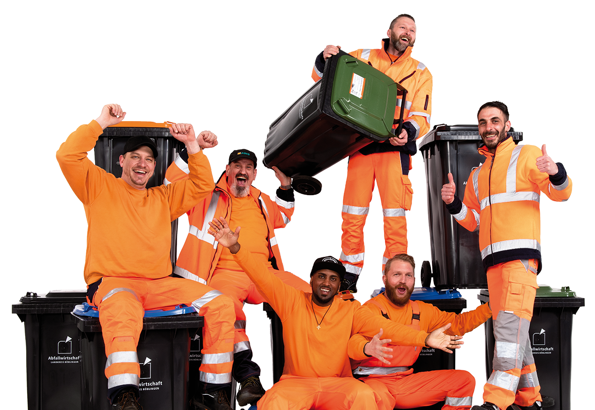 Müllwerker mit Mülltonnen